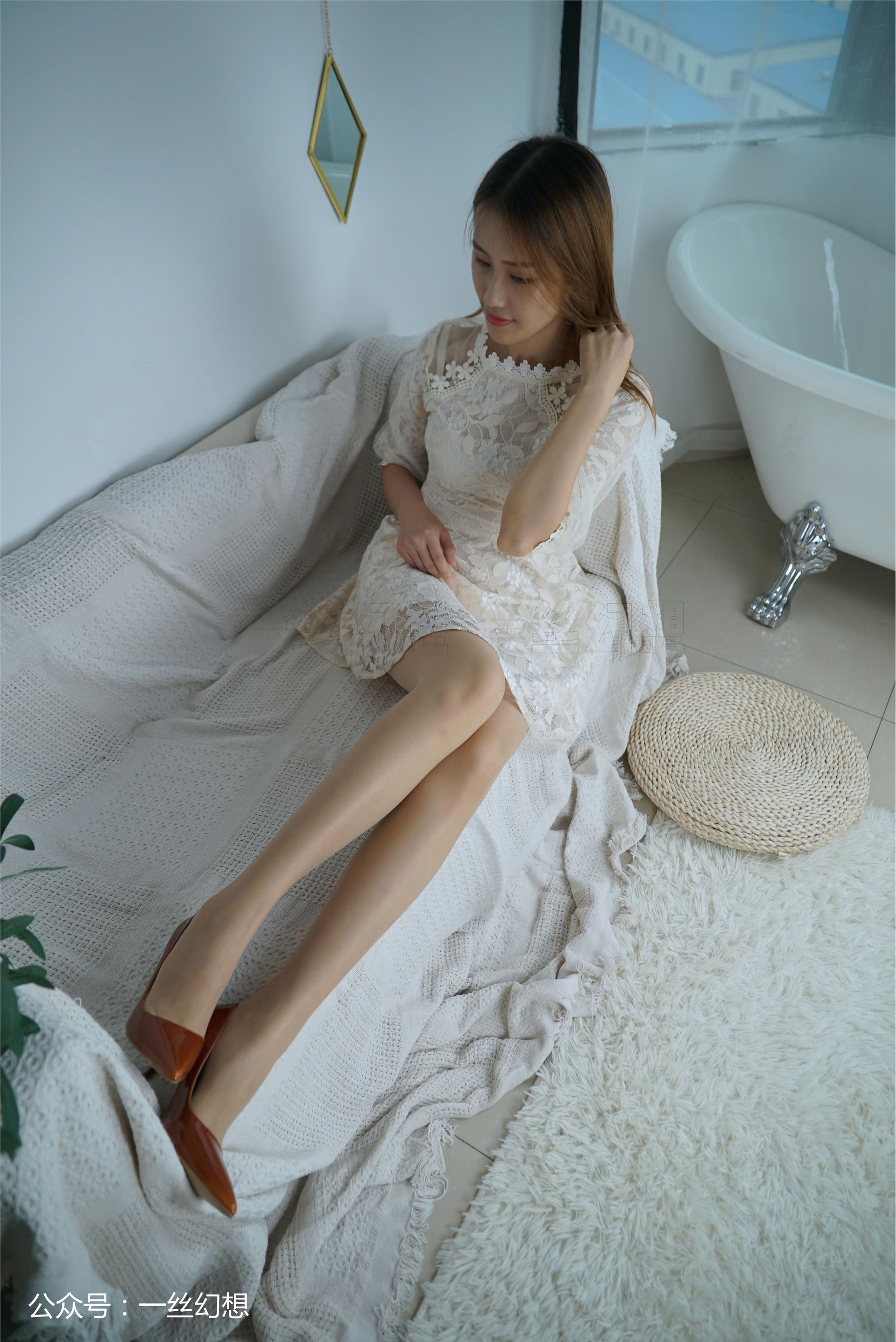 高丝女子图鉴 袜小喵×一丝幻想 NZ033 小唯